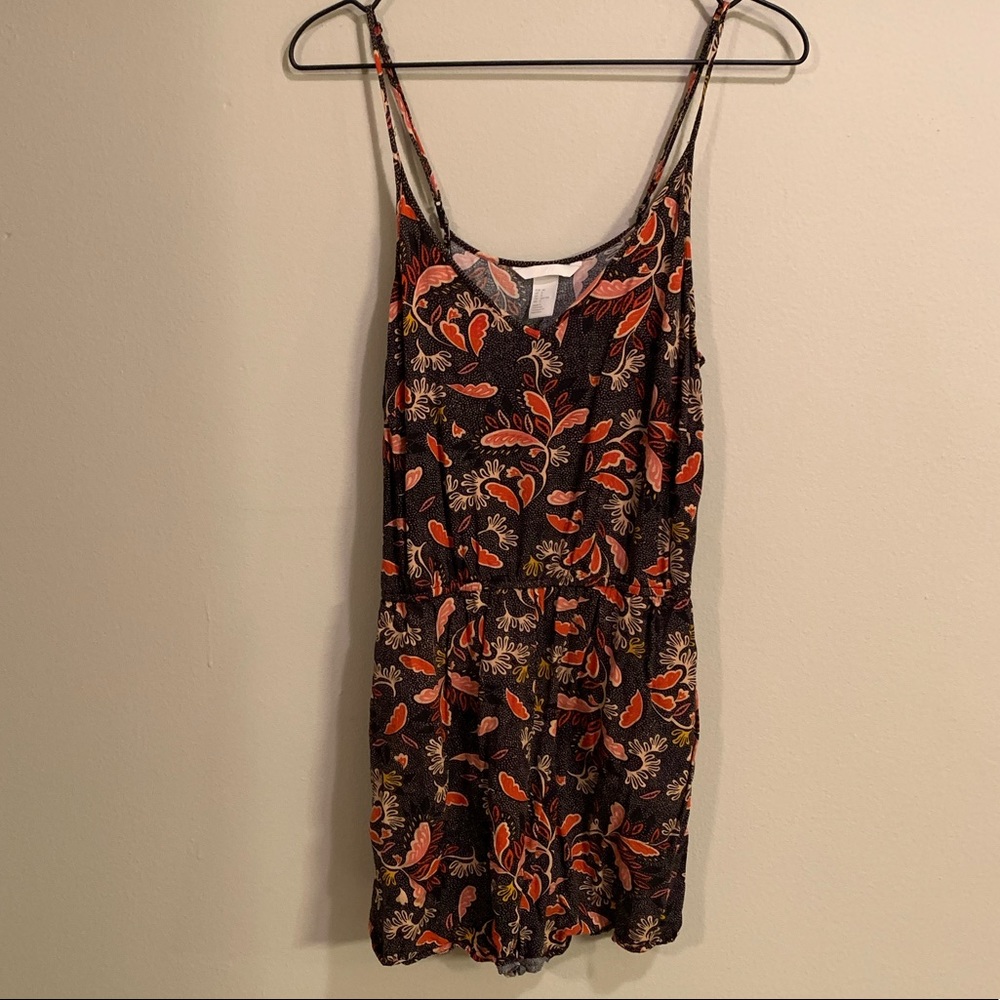 H&M romper with elastic waist, adjustable straps